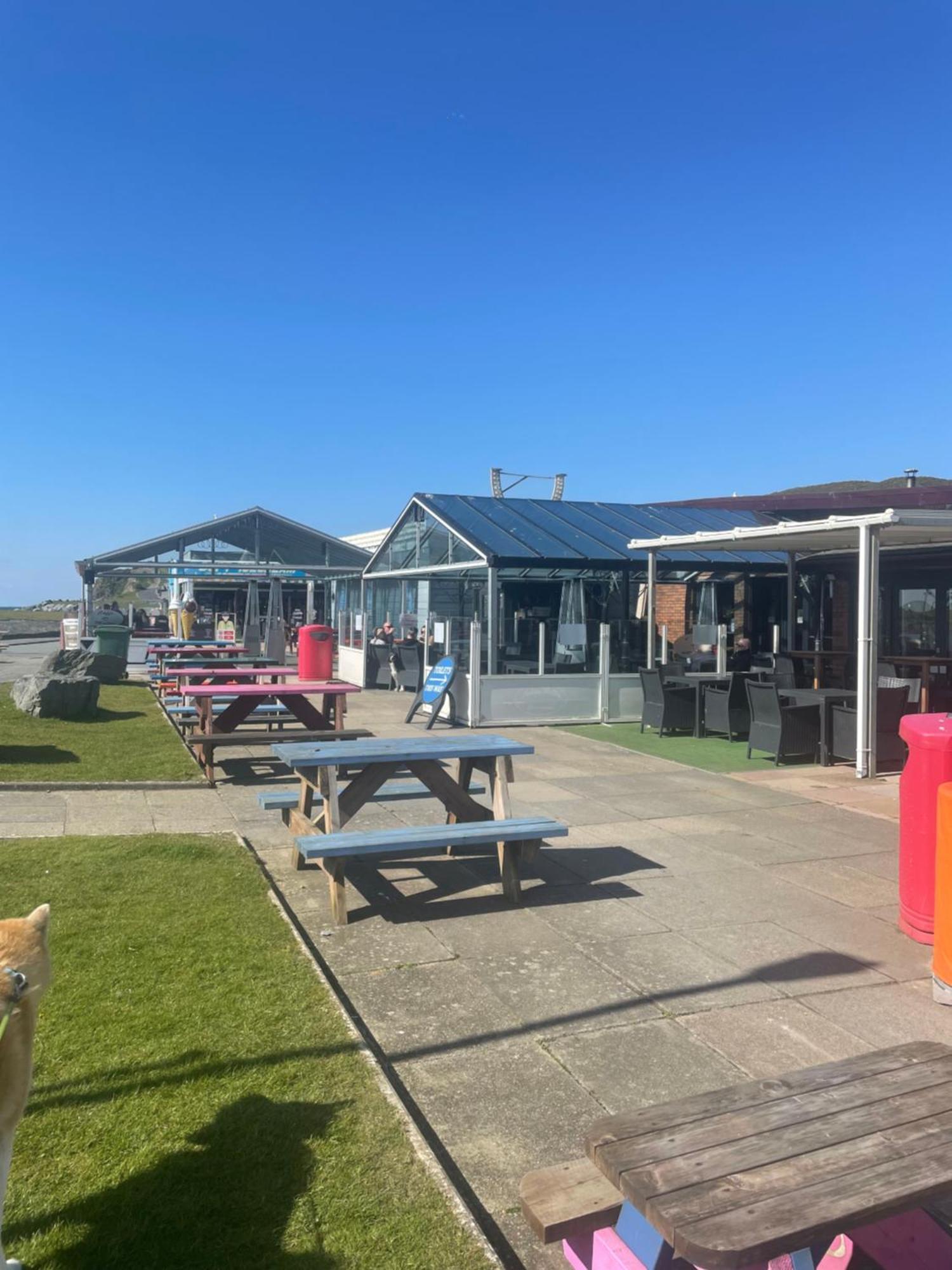 Discover Serenity In Our 3-bed Static Caravan At Clarach Bay Village! Holiday home Aberystwyth