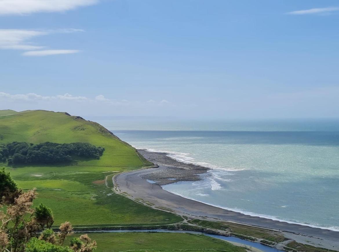 Discover Serenity In Our 3-bed Static Caravan At Clarach Bay Village! * Aberystwyth