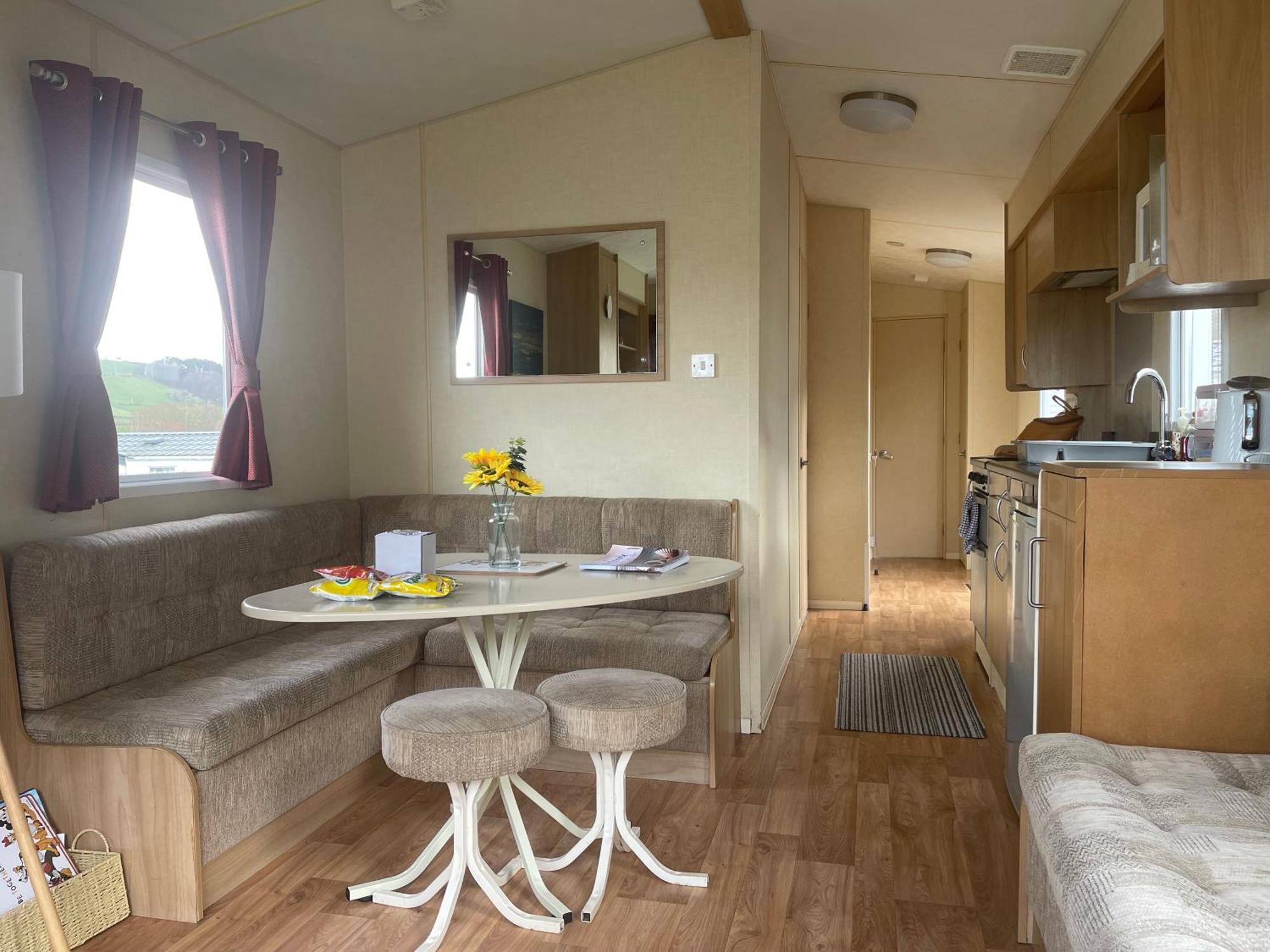 Discover Serenity In Our 3-bed Static Caravan At Clarach Bay Village! *